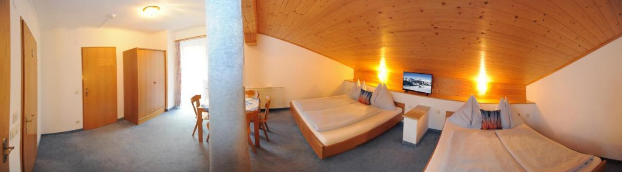 Gaestehaus Standardhaus Saalbach-Hinterglemm Zewnętrze zdjęcie
