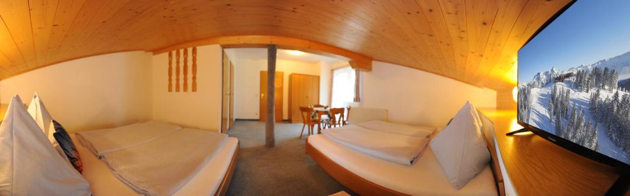Gaestehaus Standardhaus Saalbach-Hinterglemm Zewnętrze zdjęcie